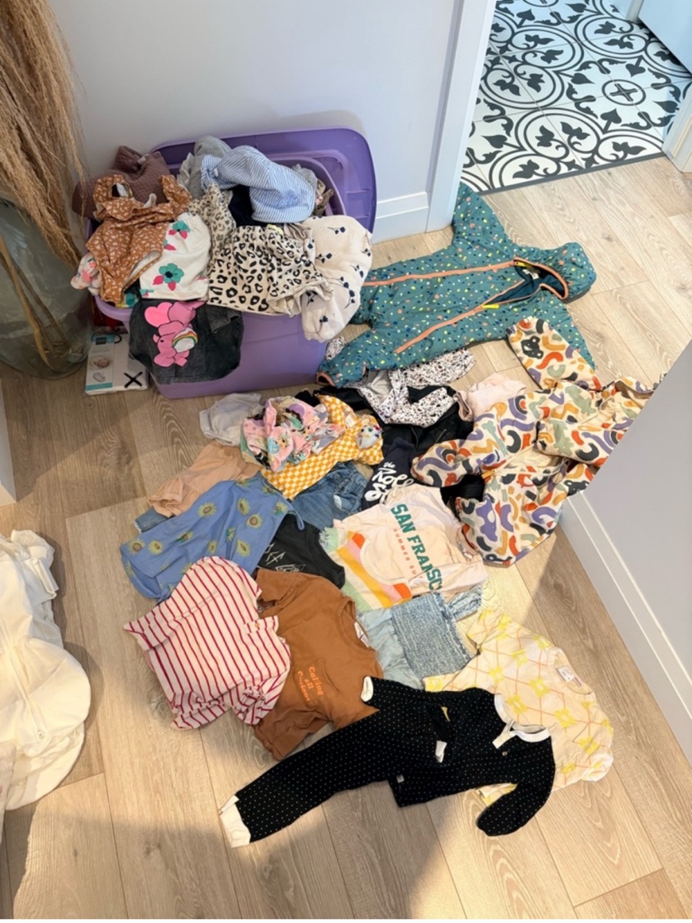 Mixed Baby/Toddler Clothing Lot - Multicolor part 2